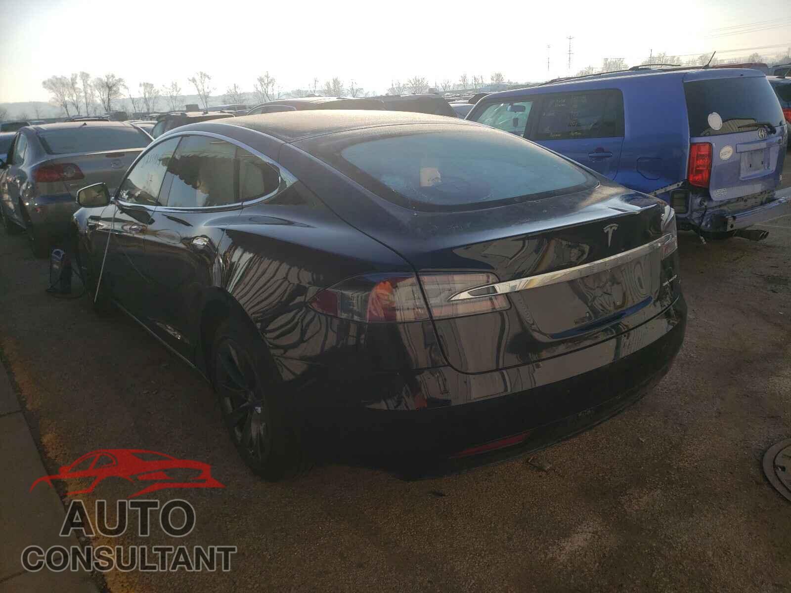 TESLA MODEL S 2020 - 5YJSA1E26LF360577
