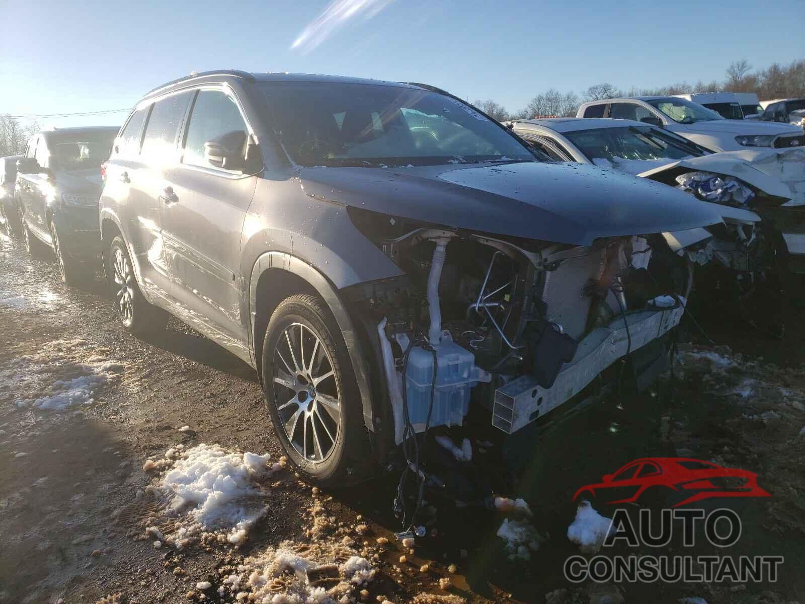 TOYOTA HIGHLANDER 2018 - 5TDJZRFH9JS897393