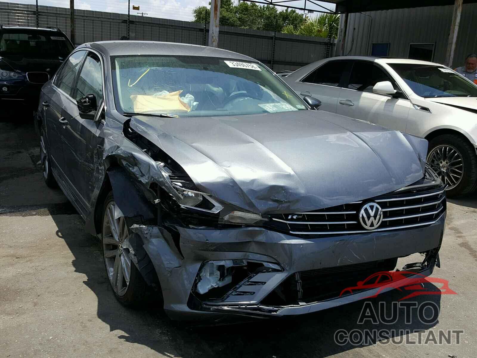 VOLKSWAGEN PASSAT 2017 - 1VWDT7A34HC068982