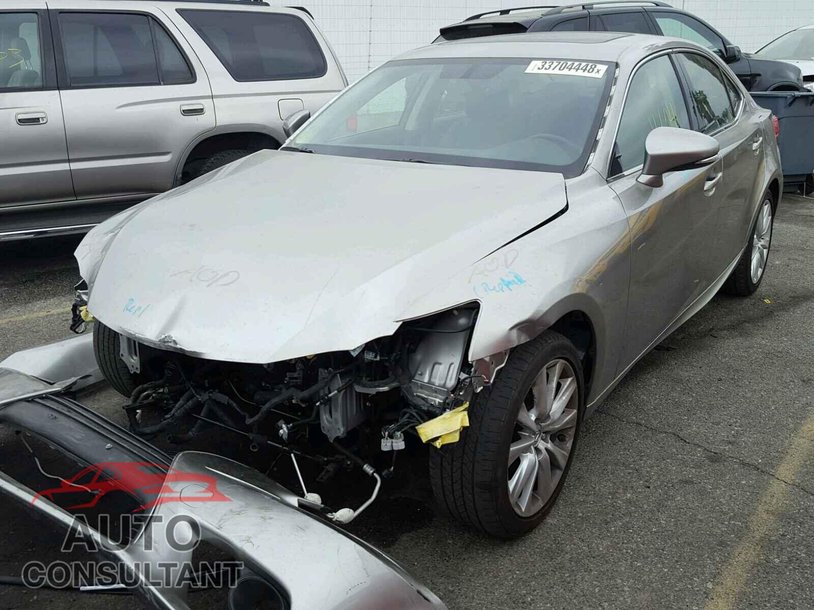 LEXUS IS 2016 - JTHBA1D29G5025403
