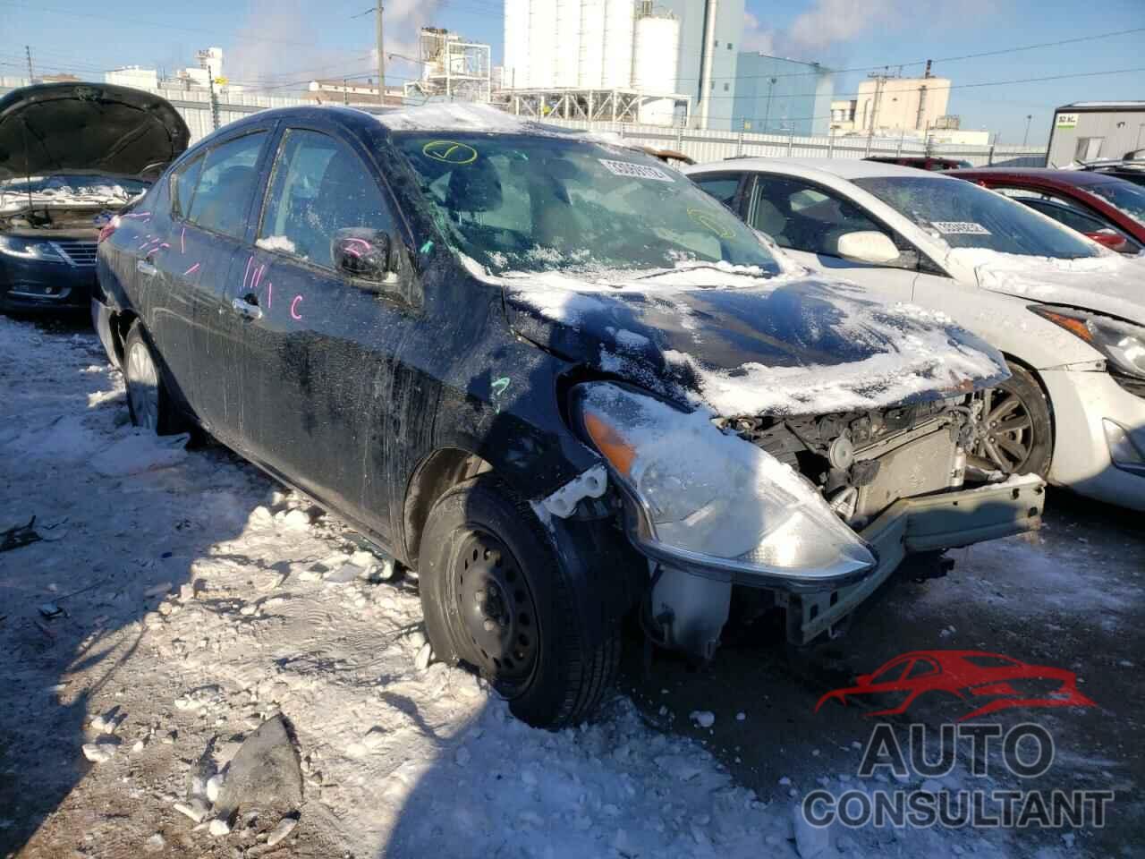 NISSAN VERSA 2018 - 3N1CN7AP5JL801579