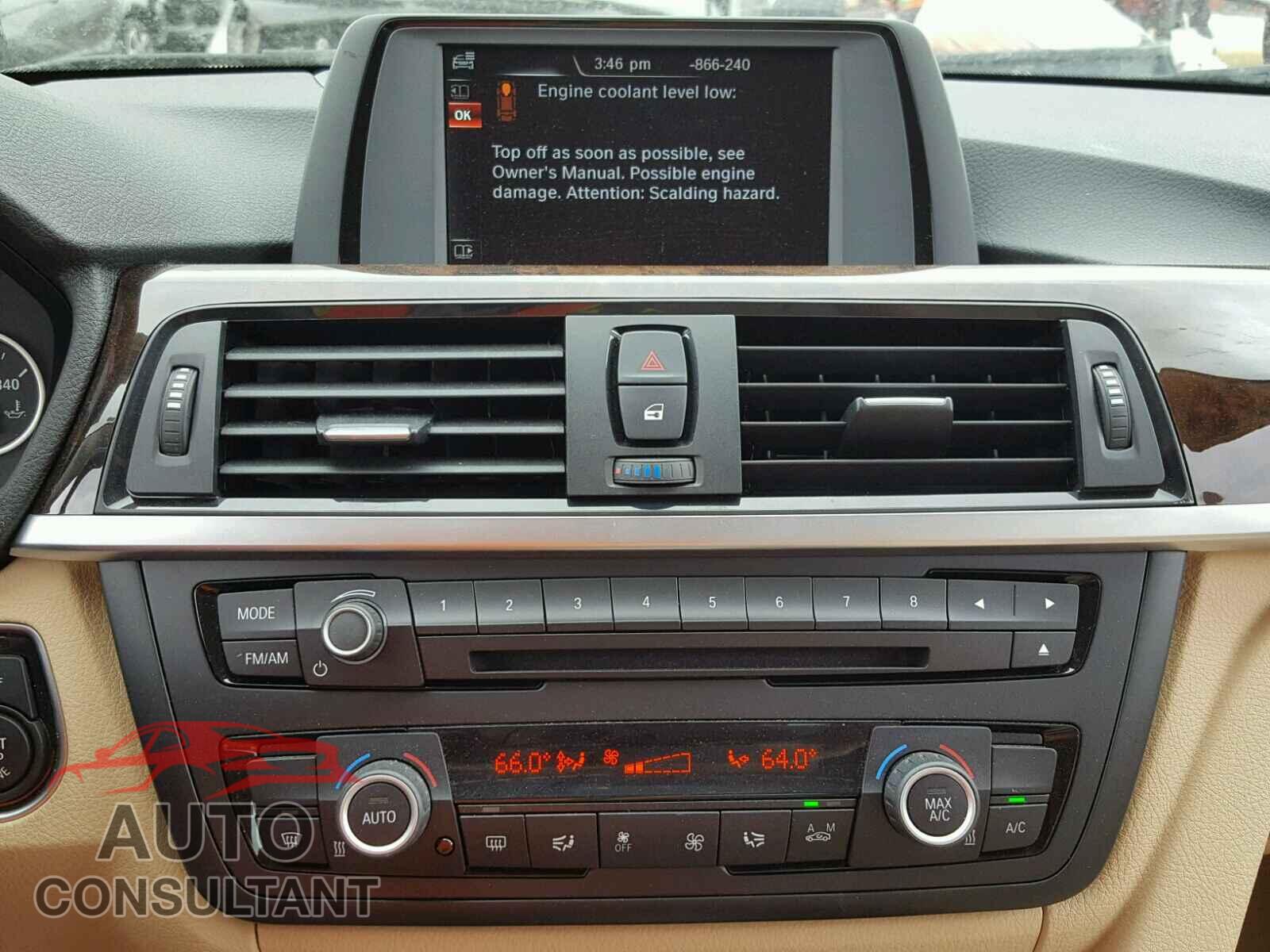 BMW 3 SERIES 2015 - WBA3C1C52FK123763
