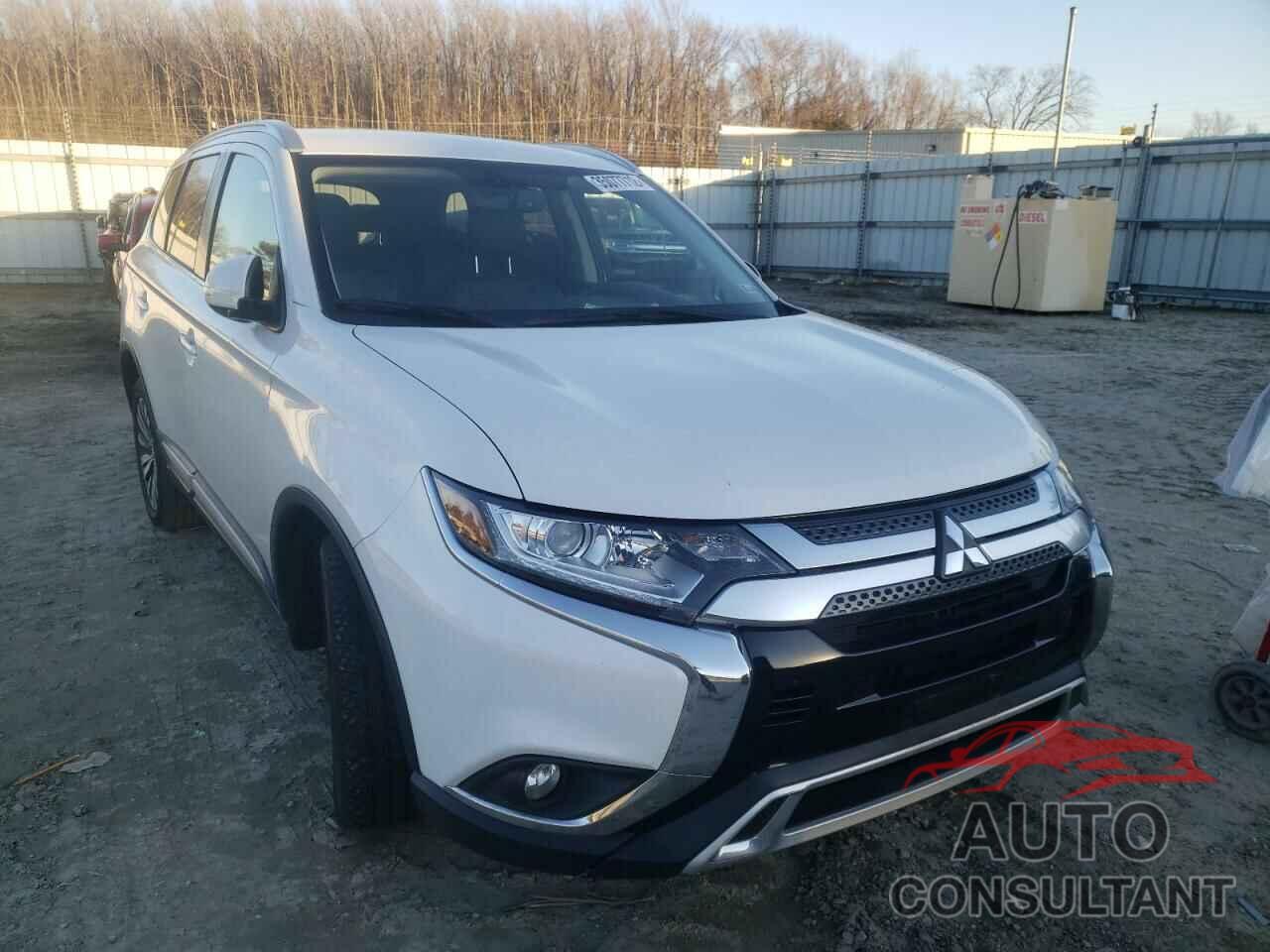 MITSUBISHI OUTLANDER 2019 - JA4AZ3A38KZ035849