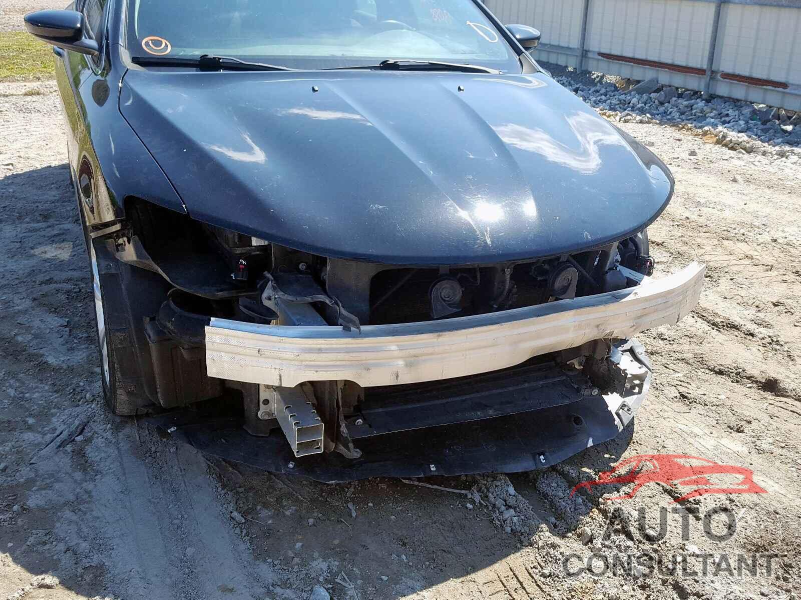 CHRYSLER 200 2015 - 1C3CCCAB4FN633302