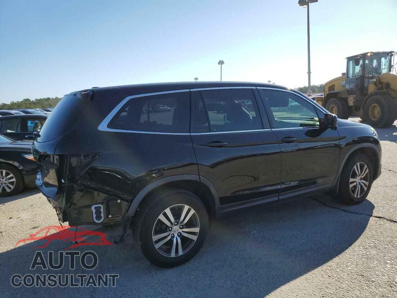 HONDA PILOT 2017 - 5FNYF5H58HB042217