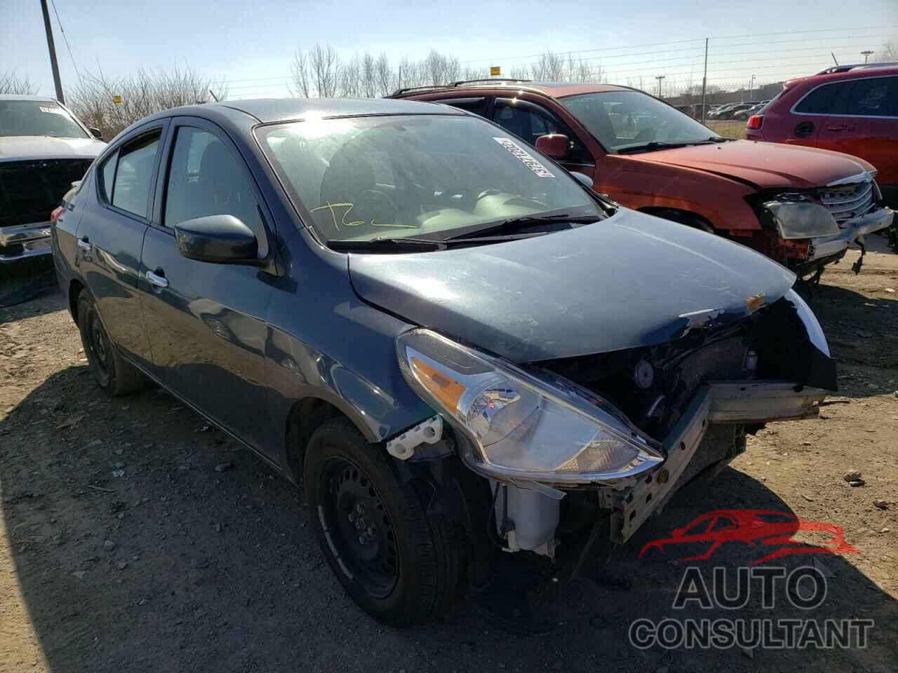 NISSAN VERSA 2017 - 3N1CN7AP1HL847663