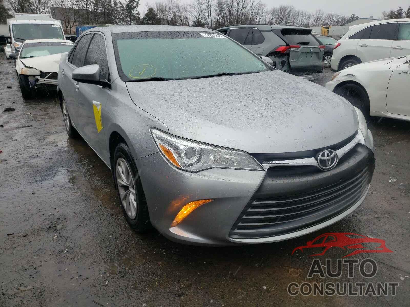TOYOTA CAMRY 2016 - 4T4BF1FK2GR581334