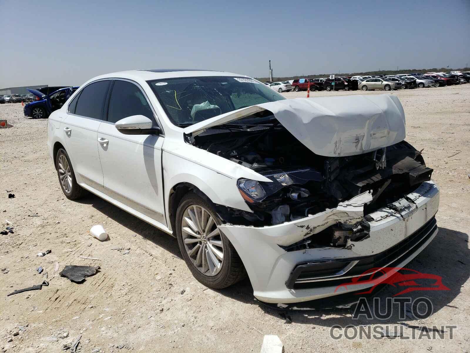 VOLKSWAGEN PASSAT 2017 - 1VWBT7A32HC021523
