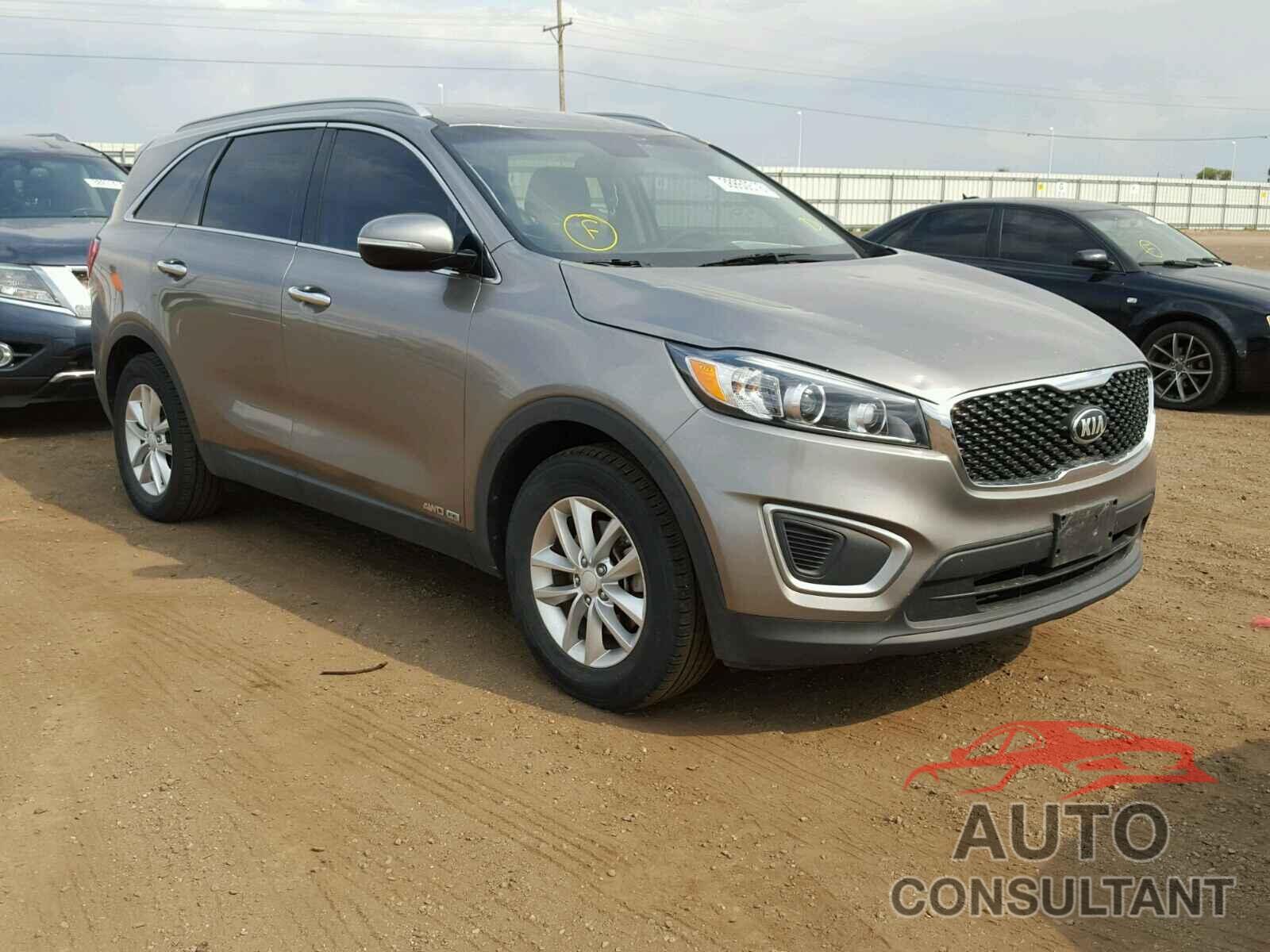 KIA SORENTO LX 2016 - 5XYPGDA59GG072038