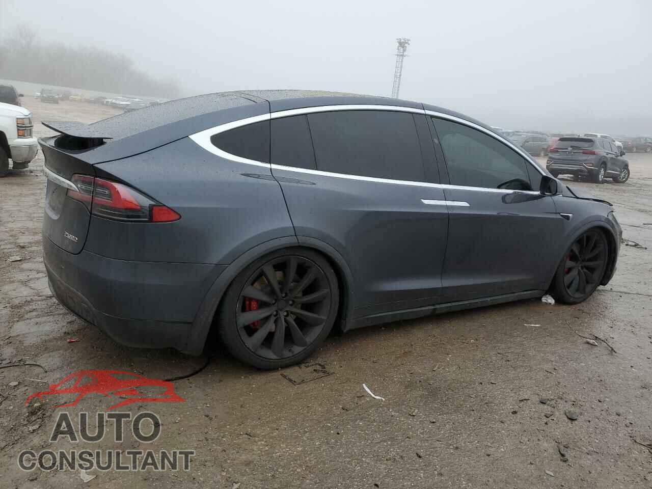 TESLA MODEL X 2017 - 5YJXCBE48HF052633