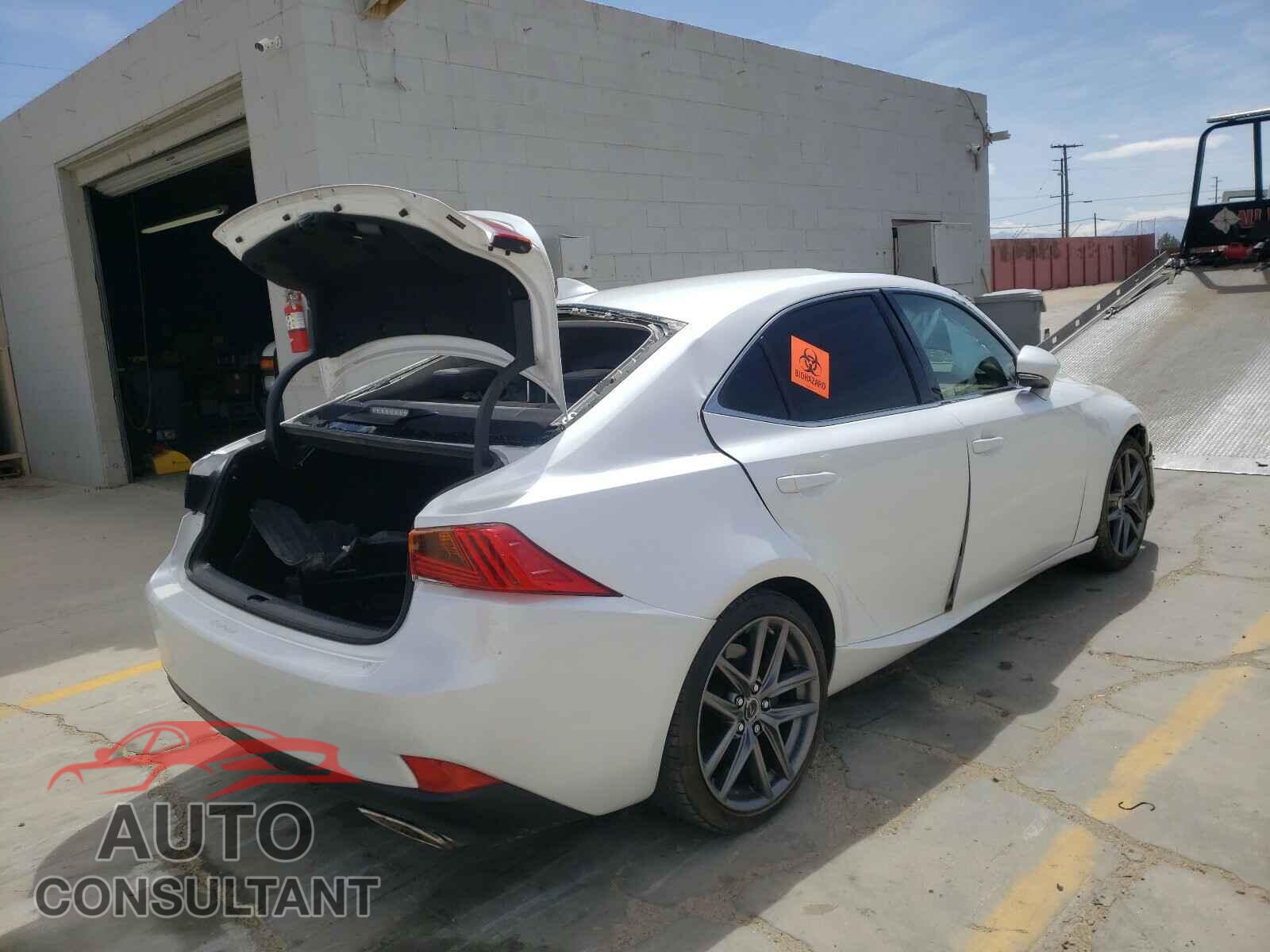 LEXUS IS 2019 - JTHBA1D25K5099569