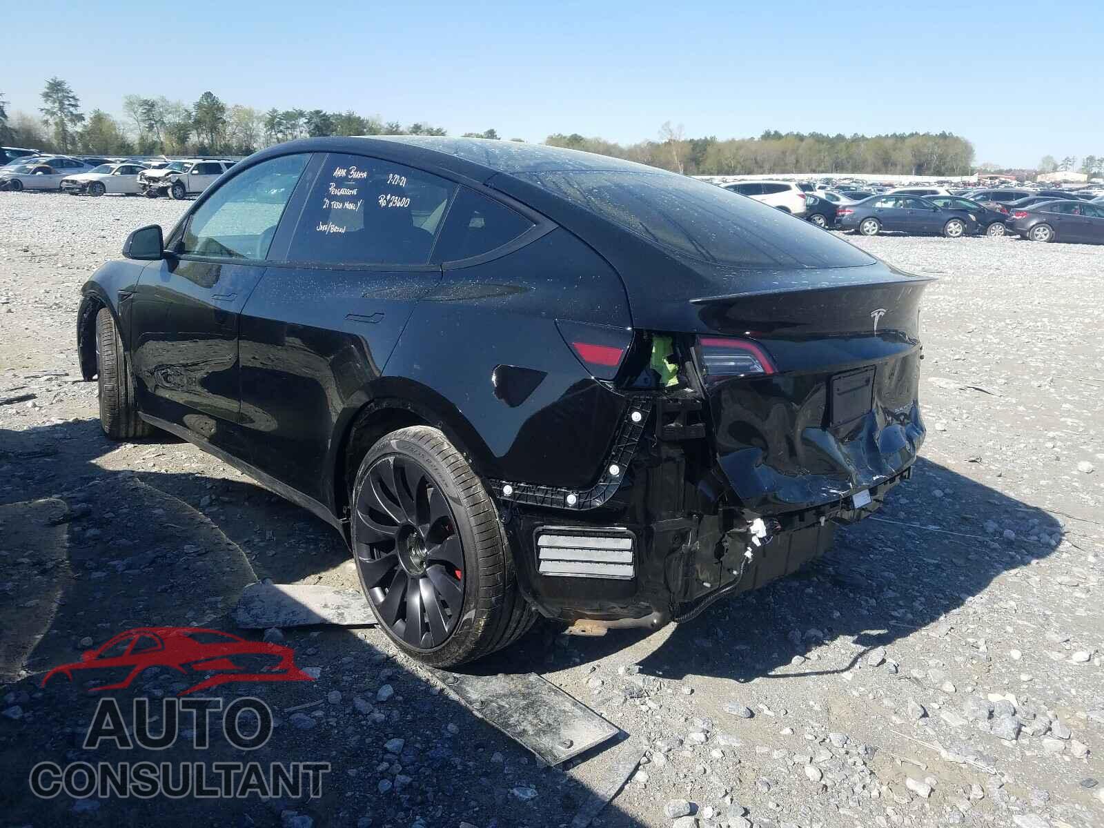 TESLA MODEL Y 2021 - 5YJYGDEF7MF083985