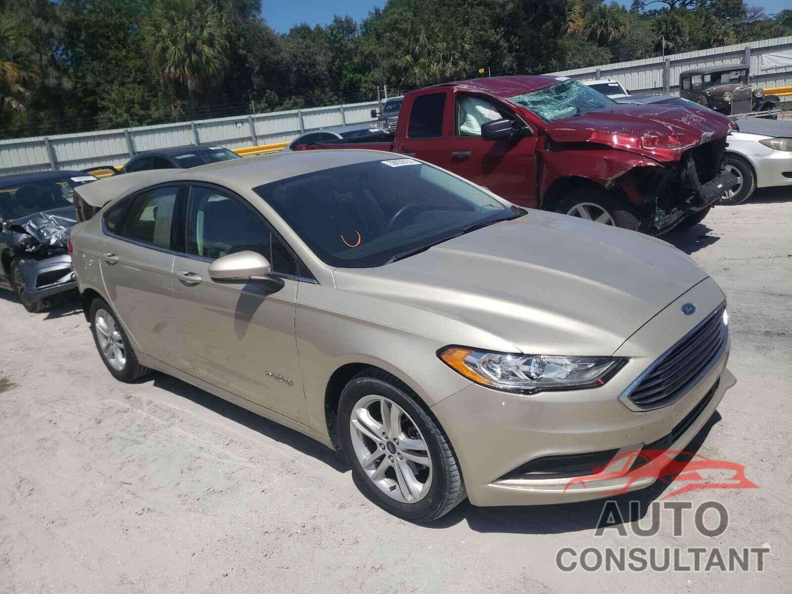 FORD FUSION 2018 - 3FA6P0LU0JR179328
