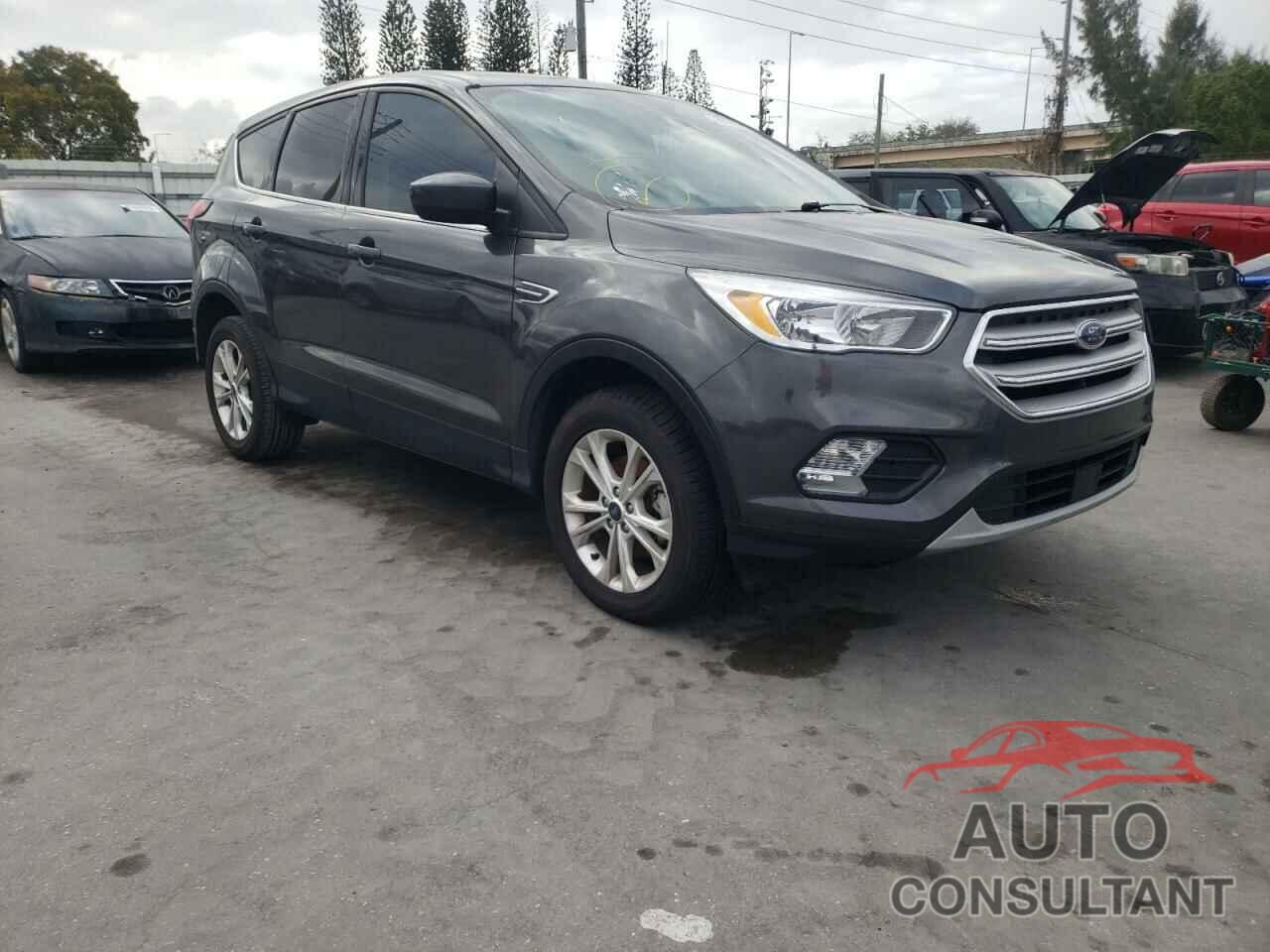 FORD ESCAPE 2019 - 1FMCU0GD0KUB65337