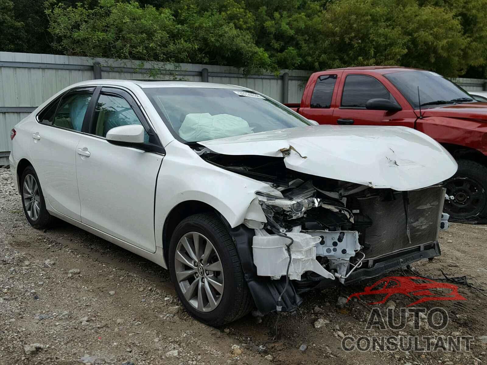 TOYOTA CAMRY 2016 - 4T1BF1FK5GU579569