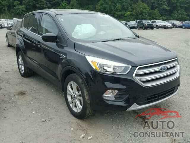 FORD ESCAPE 2017 - 1FMCU9G99HUB08417