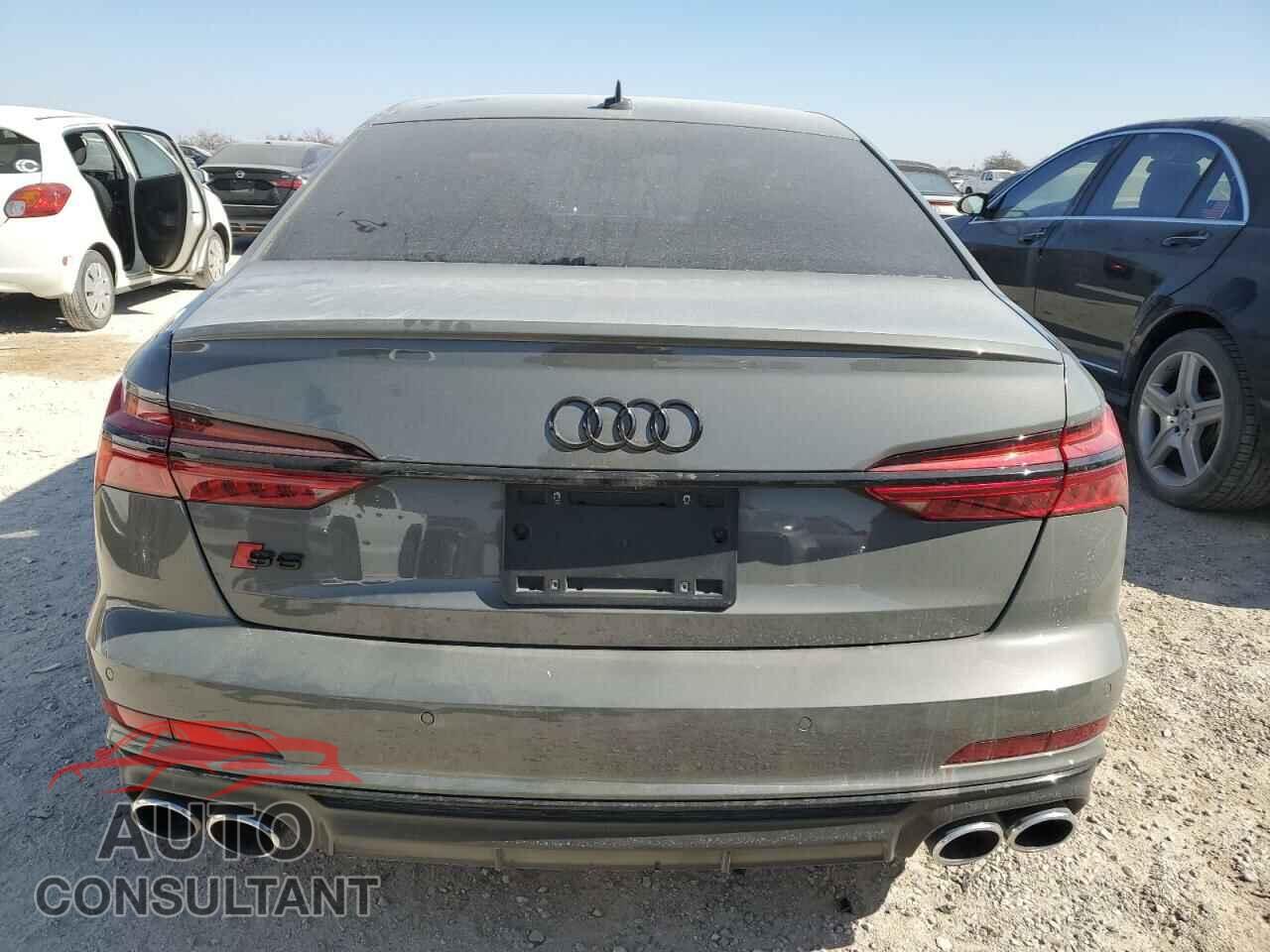 AUDI S6/RS6 2022 - WAUDFBF2XNN019599