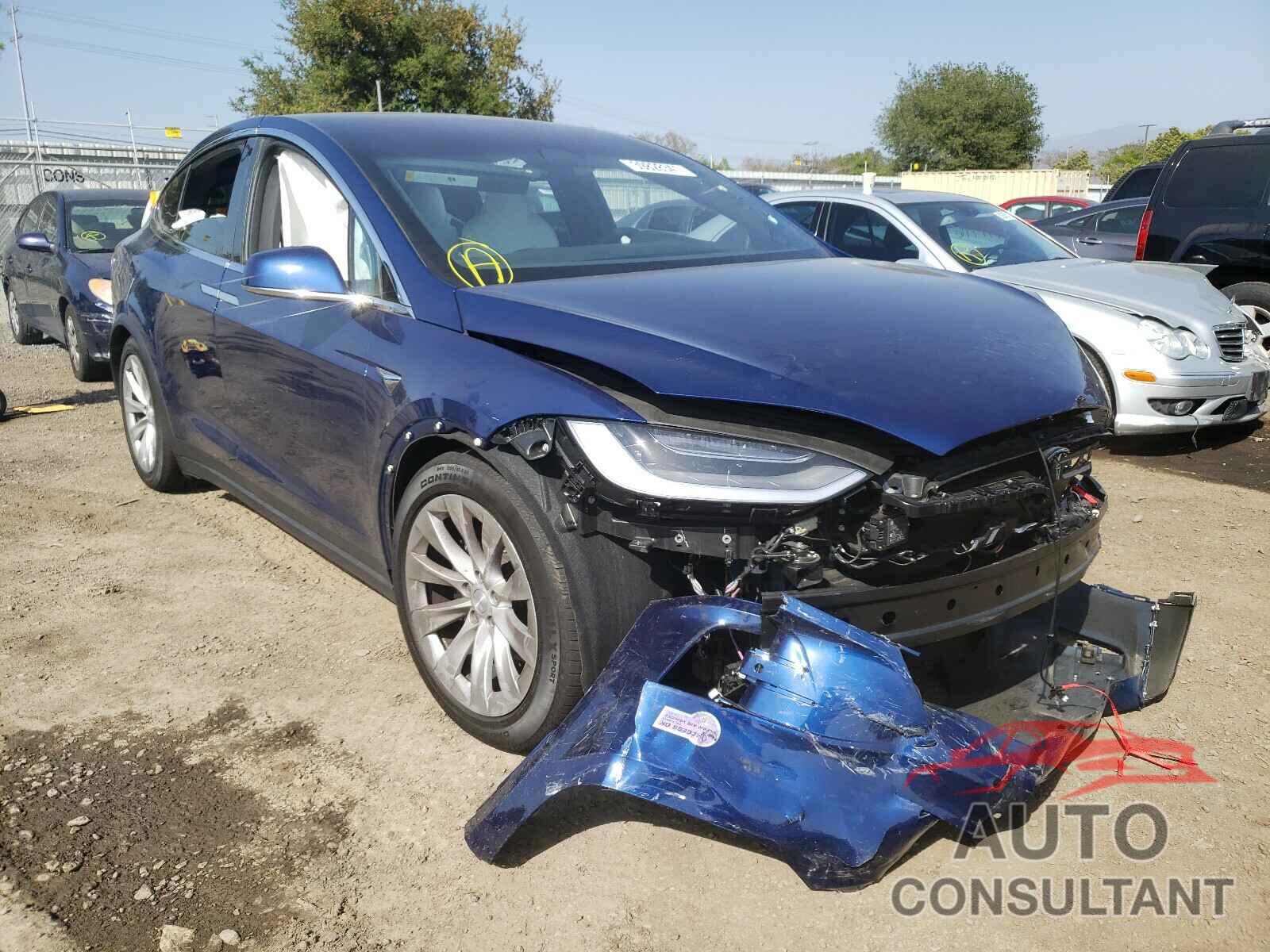 TESLA MODEL X 2019 - 5YJXCBE27KF187933