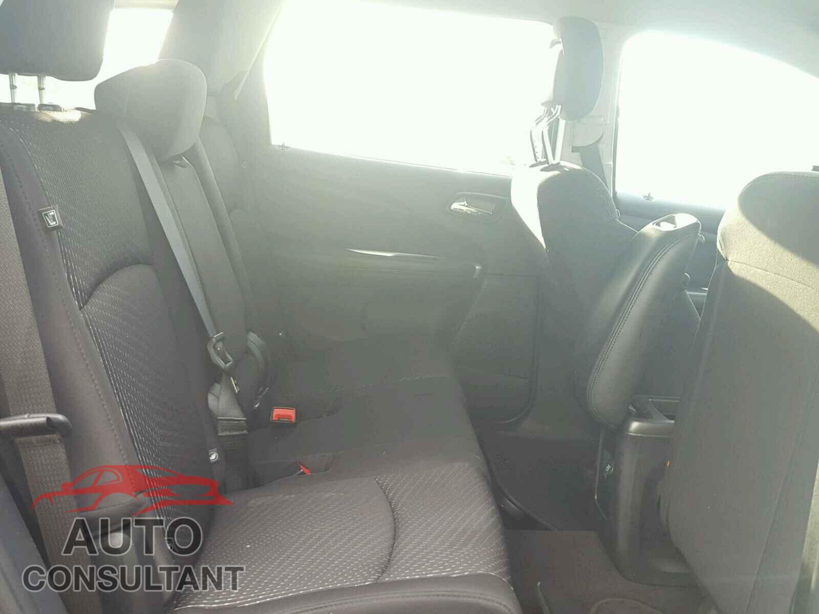 DODGE JOURNEY 2015 - 3C4PDCBB6FT687189