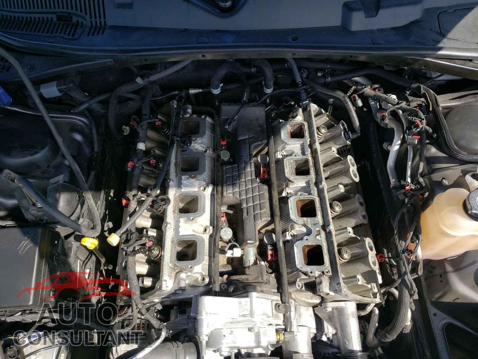 DODGE CHALLENGER 2019 - 2C3CDZBT5KH659577