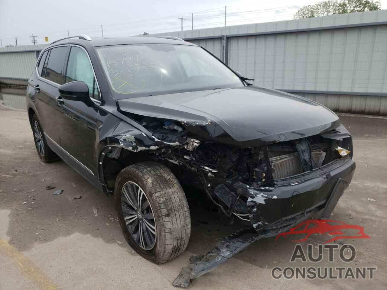 VOLKSWAGEN TIGUAN 2018 - 3VV2B7AX1JM016375