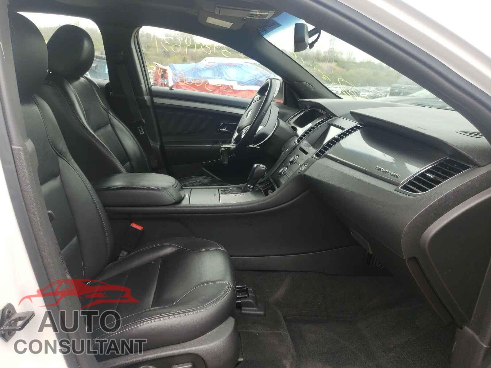 FORD TAURUS 2016 - 1FAHP2E88GG156044