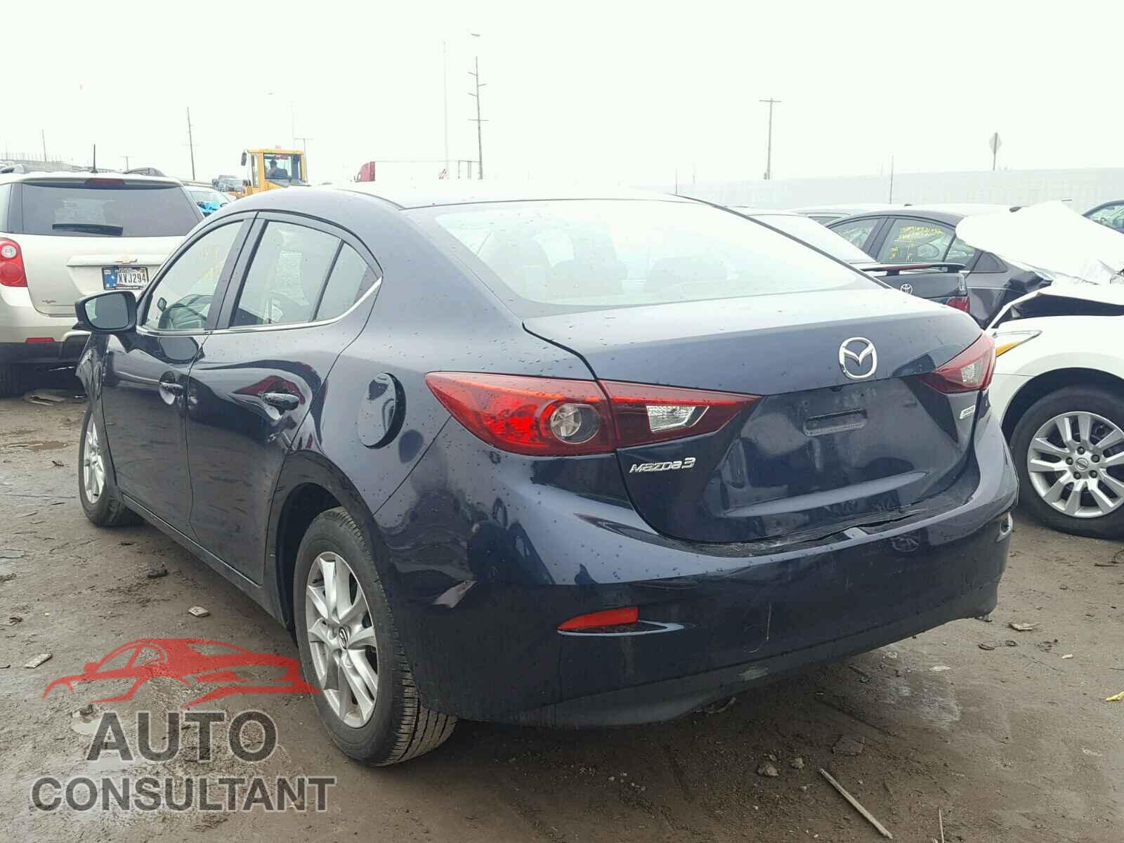 MAZDA 3 2017 - 3MZBN1U71HM135274