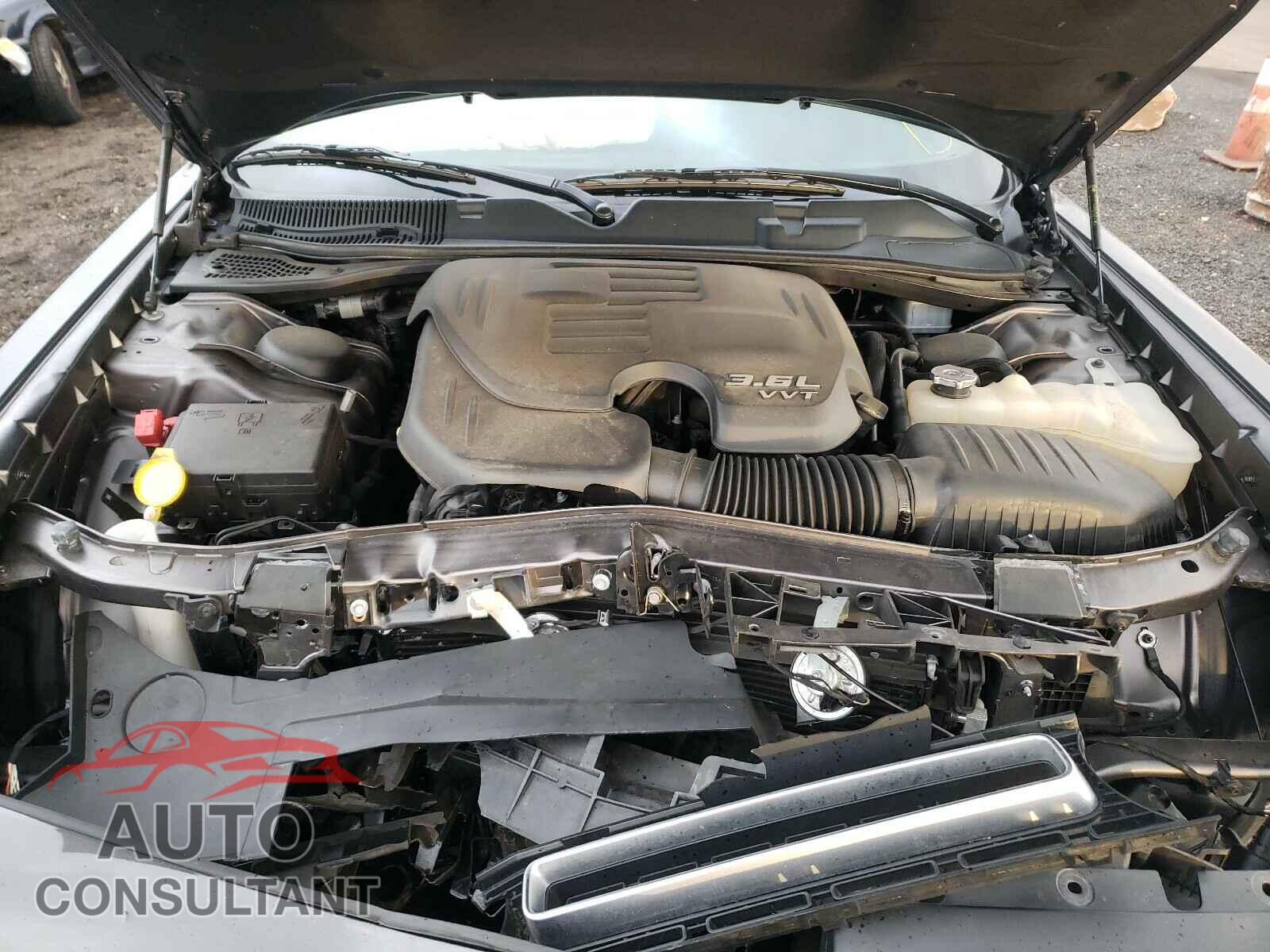 DODGE CHALLENGER 2018 - 2C3CDZAG8JH199558