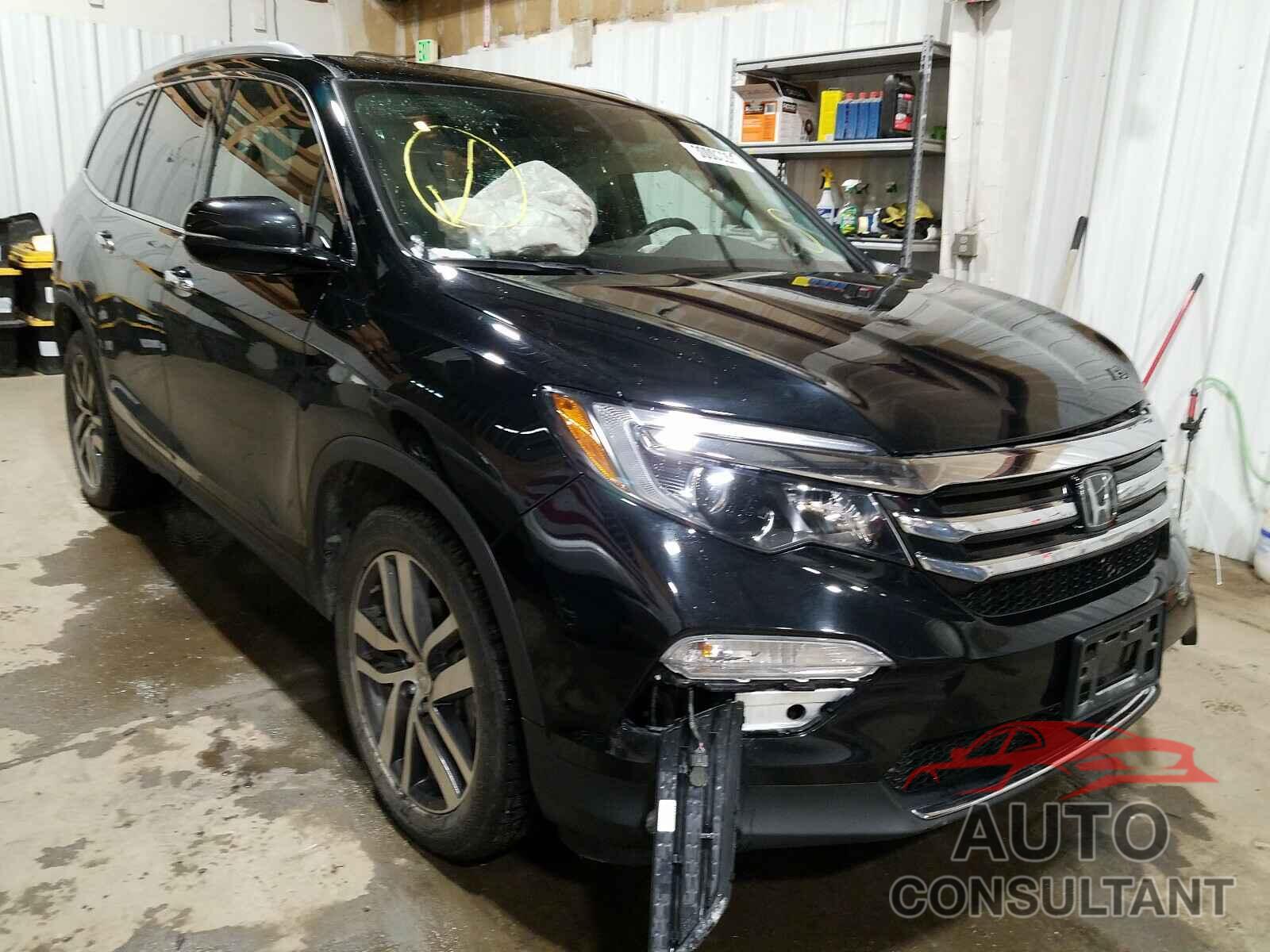 HONDA PILOT 2017 - 5FNYF6H02HB011524