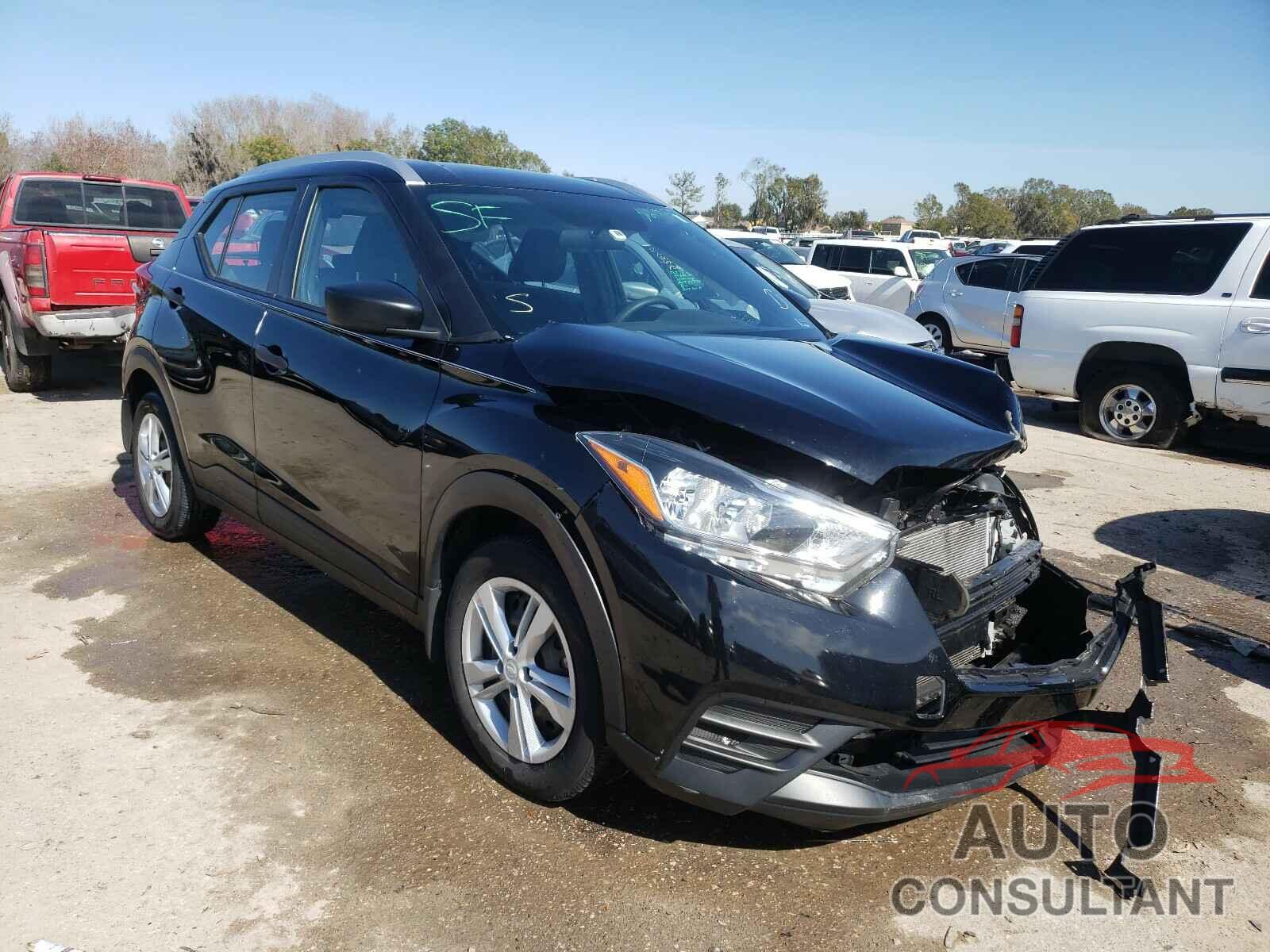 NISSAN KICKS 2018 - 3N1CP5CU3JL522682