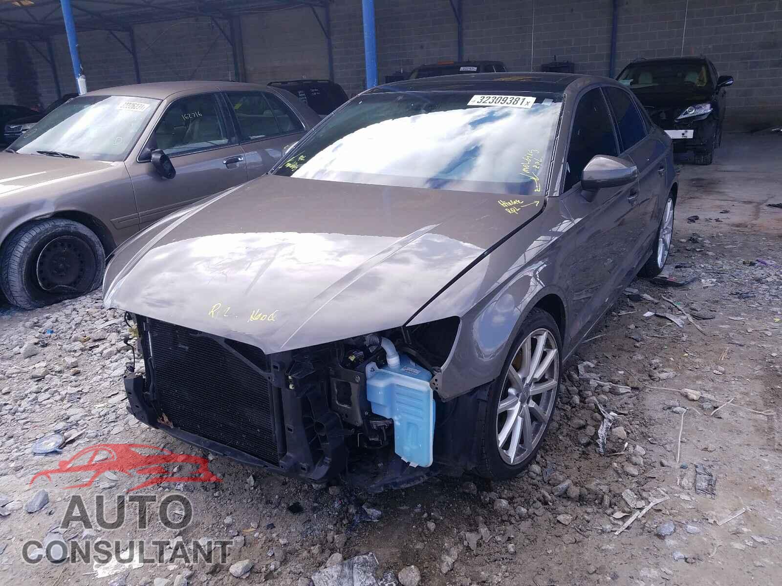 AUDI A3 2016 - WAUA7GFF1G1032476