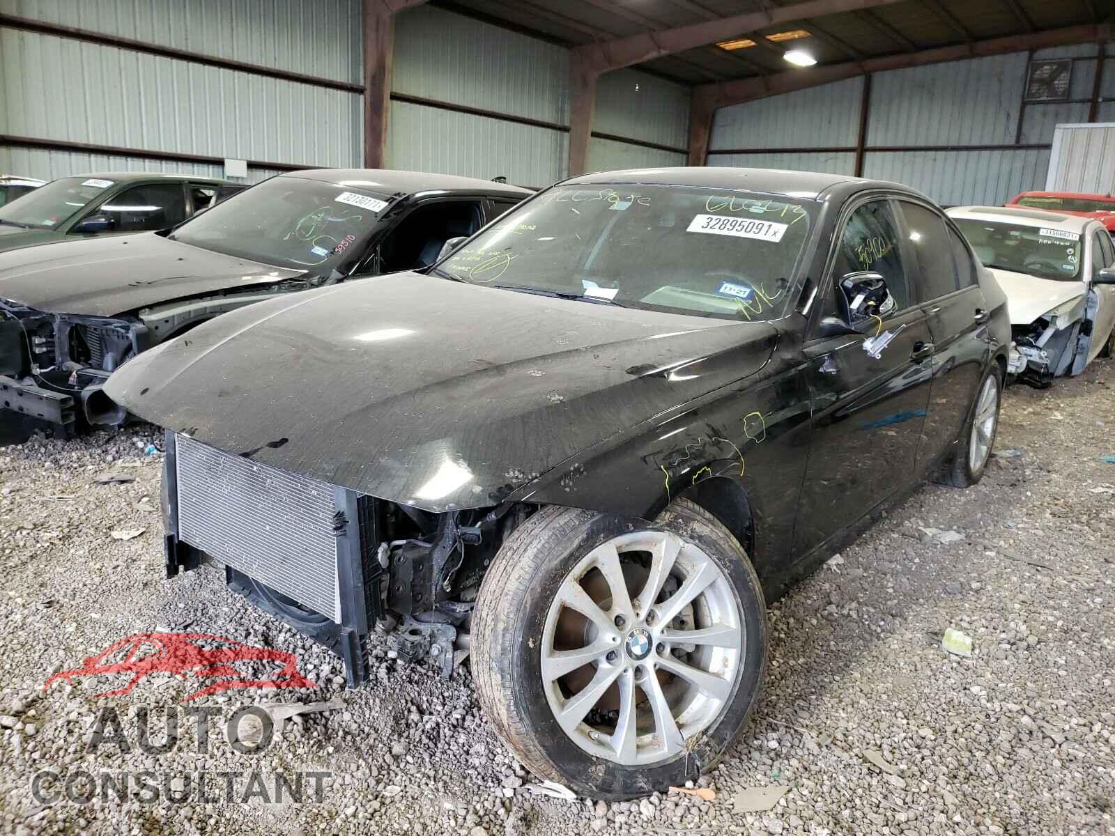 BMW 3 SERIES 2017 - WBA8A9C52HK620213
