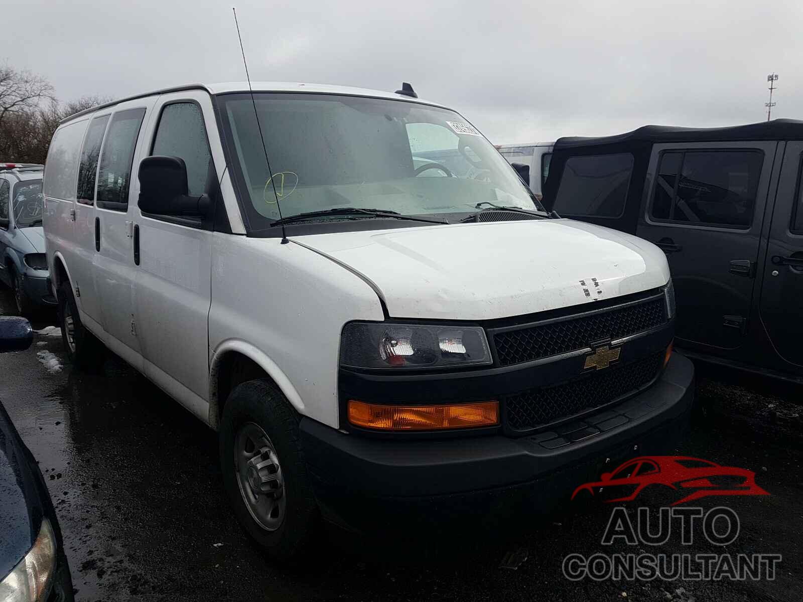 CHEVROLET EXPRESS 2018 - 1GCWGAFP0J1335982