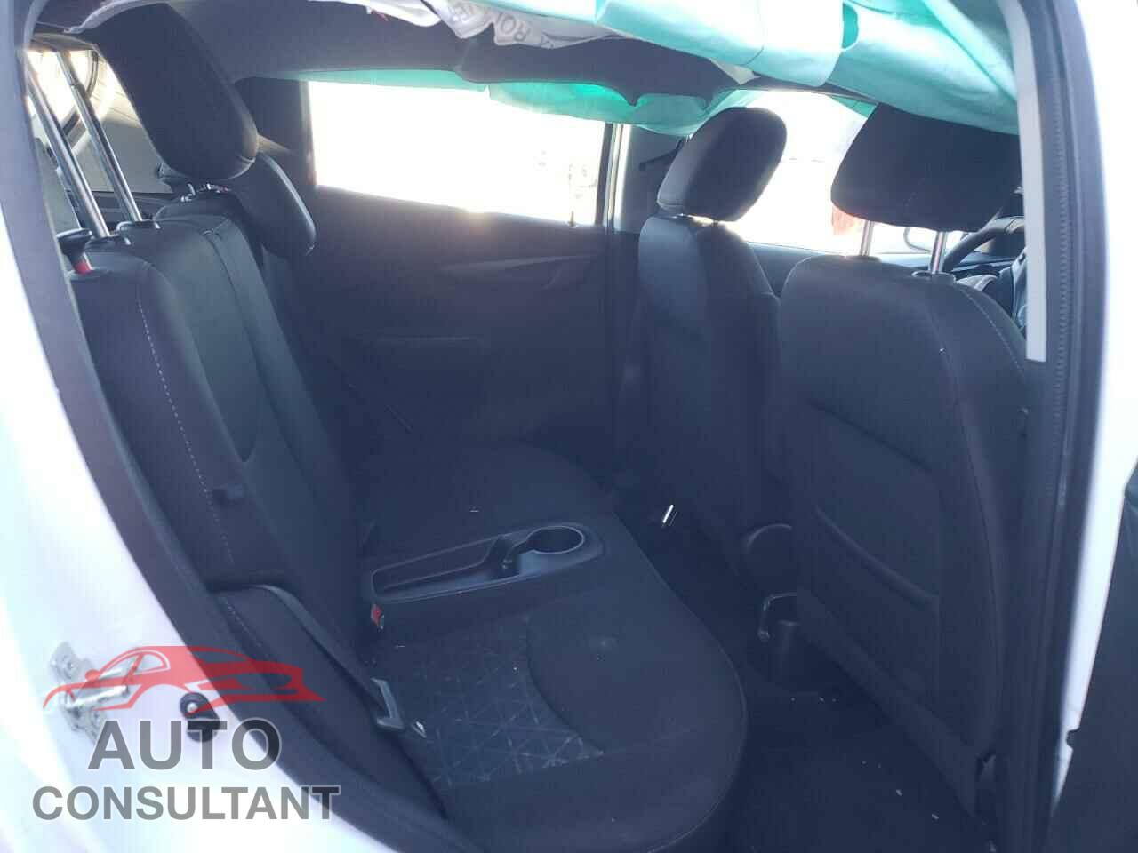 CHEVROLET SPARK 2021 - KL8CD6SA5MC744314