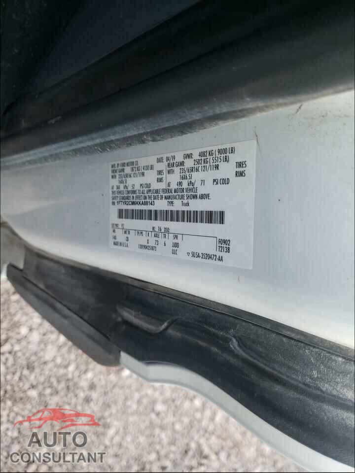 FORD TRANSIT CO 2019 - 1FTYR2CM6KKA88143