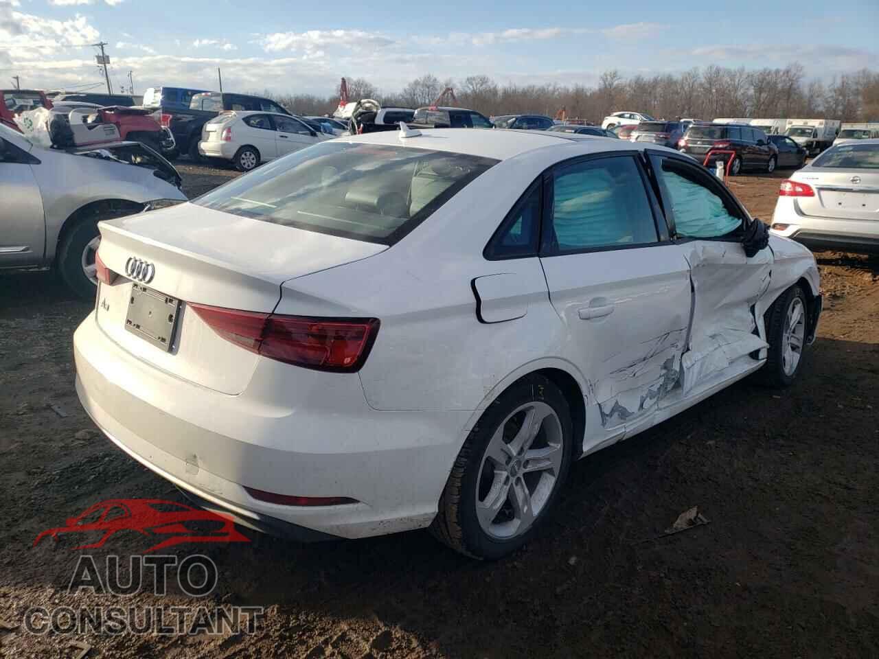 AUDI A3 2017 - WAUAUGFFXH1031708