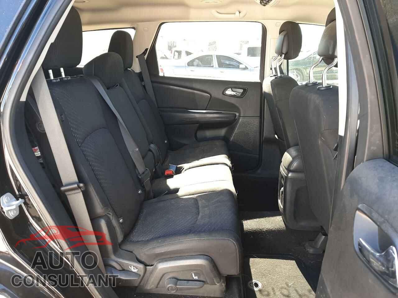 DODGE JOURNEY 2019 - 3C4PDCBB5KT774236