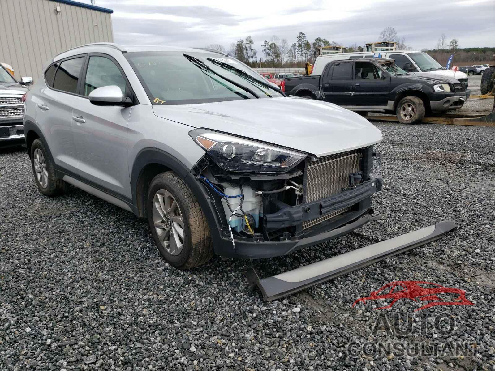 HYUNDAI TUCSON 2018 - KM8J3CA45JU736596