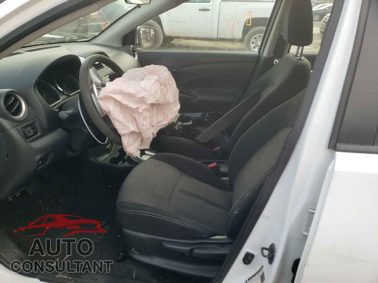 NISSAN VERSA 2017 - 3N1CN7AP8HK459786
