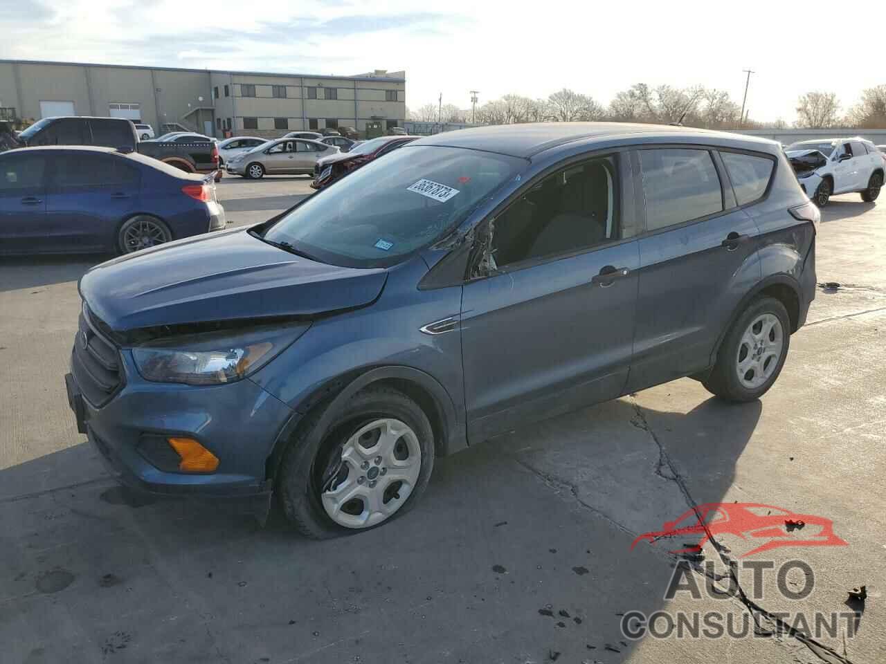 FORD ESCAPE 2018 - 1FMCU0F72JUA09472