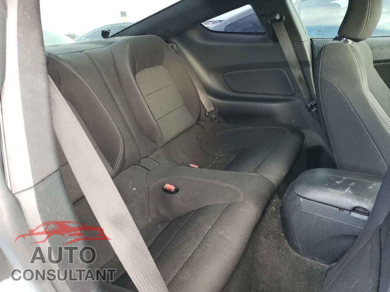 FORD MUSTANG 2016 - 1FA6P8AM5G5323601