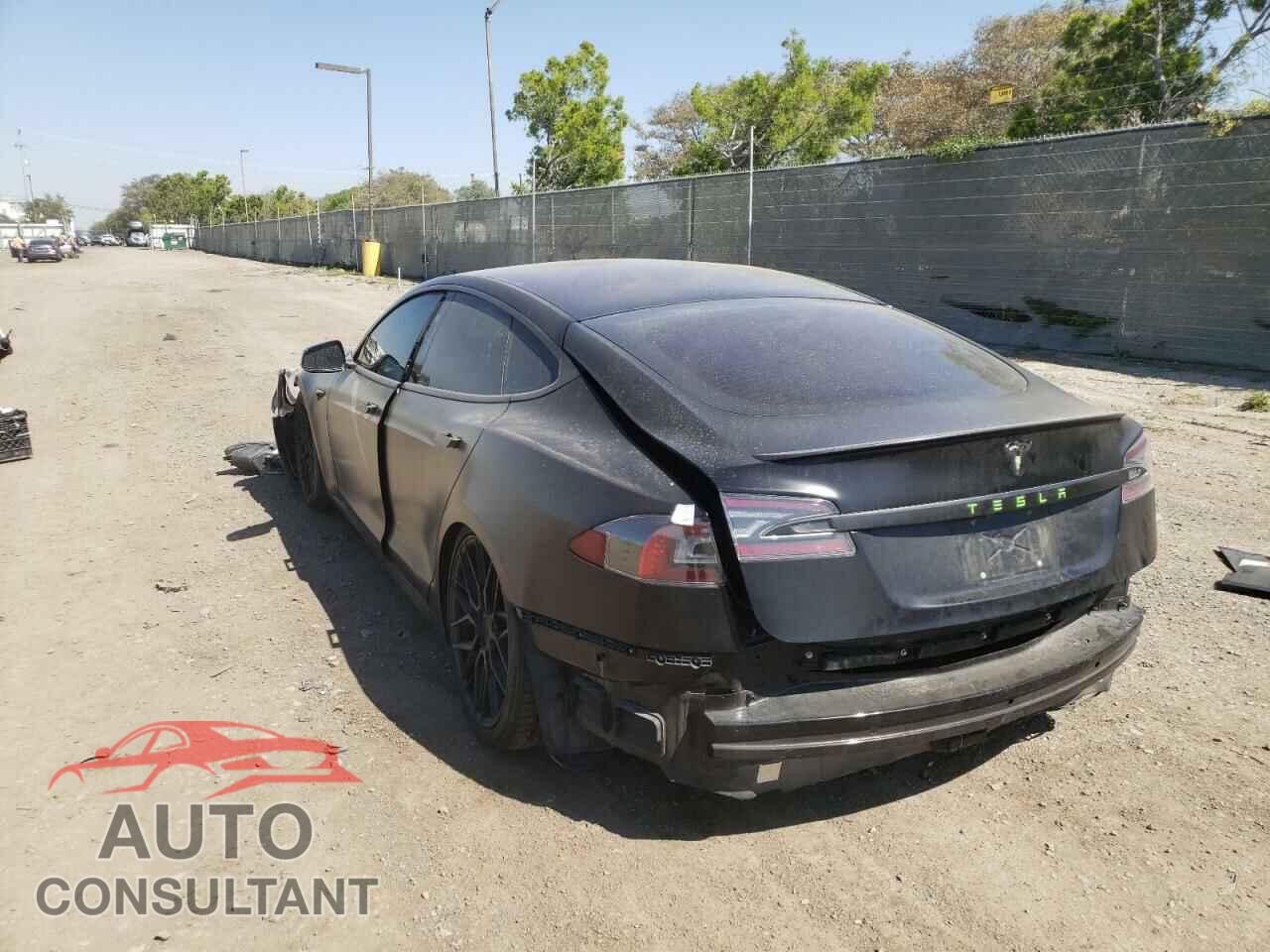 TESLA MODEL S 2017 - 5YJSA1E27HF192343