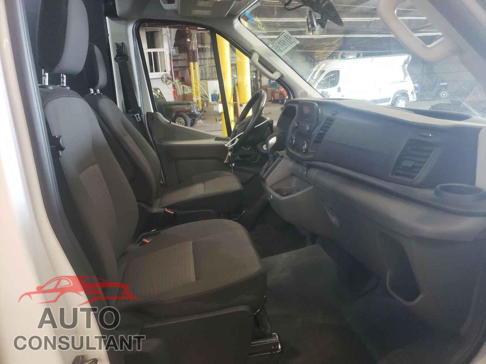 FORD TRANSIT CO 2020 - 1FTBR1C88LKA51616