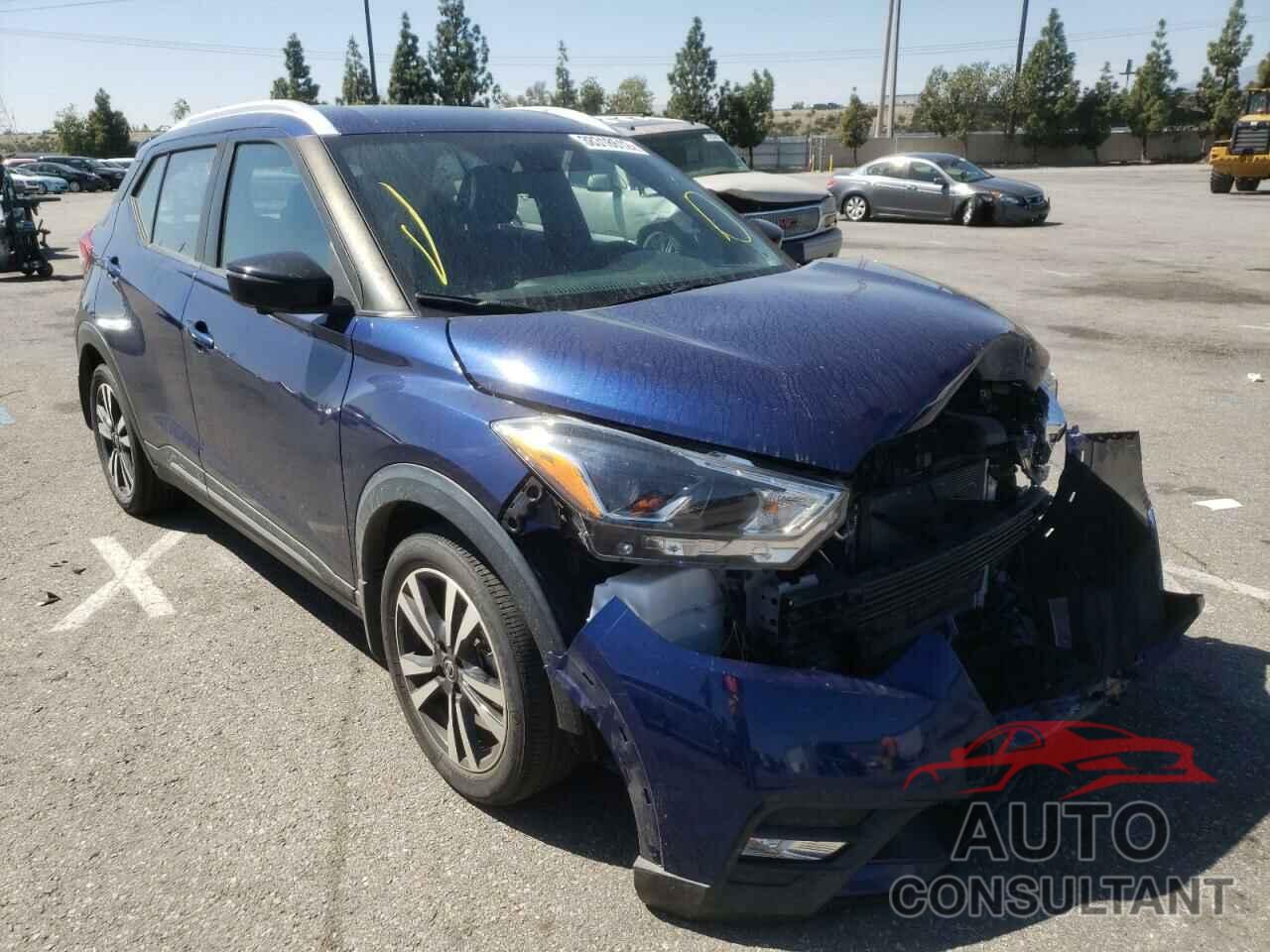 NISSAN KICKS 2019 - 3N1CP5CU6KL556472