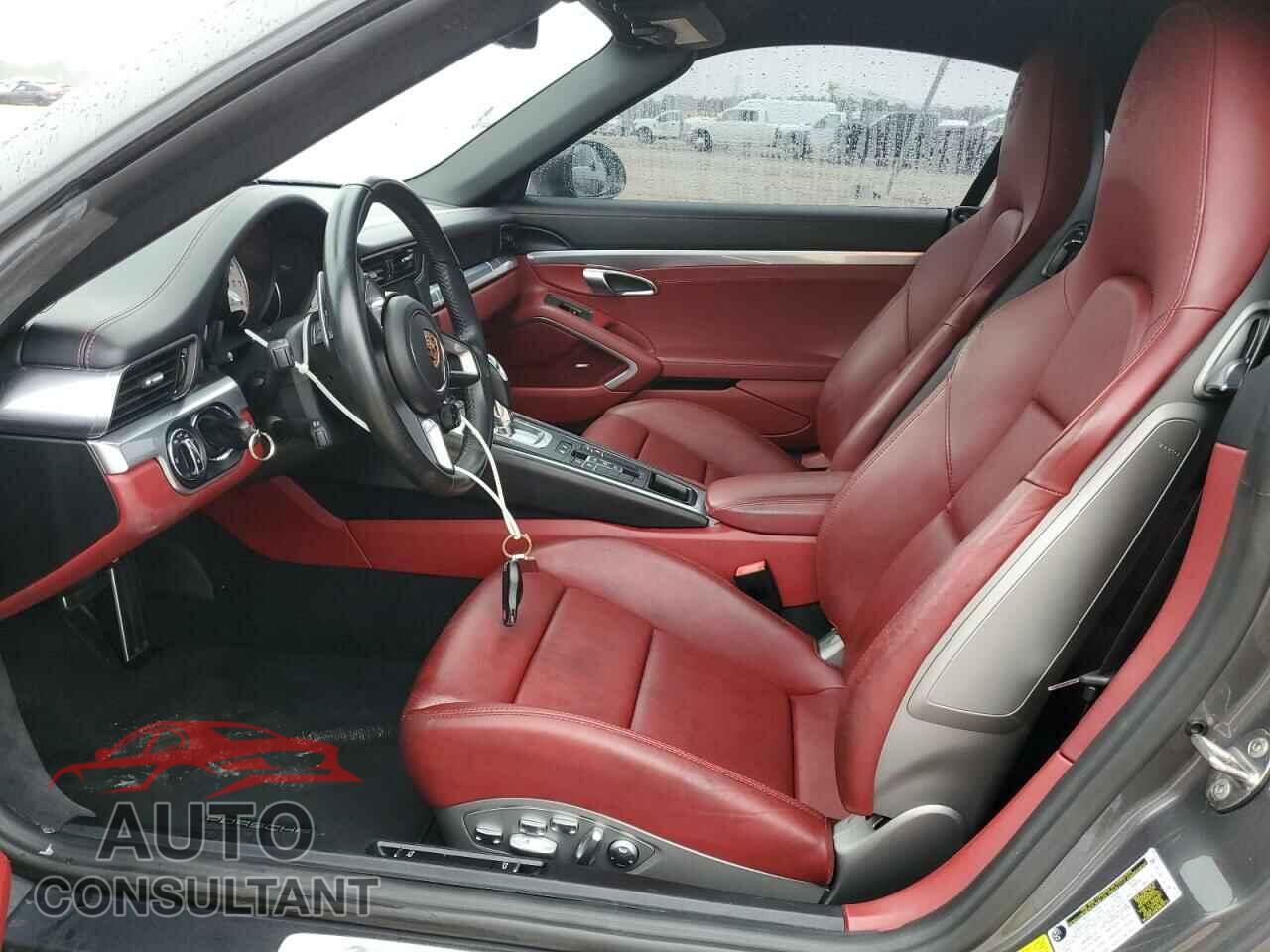 PORSCHE 911 2017 - WP0CD2A98HS178393