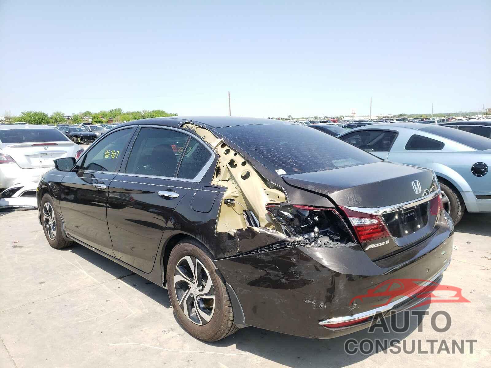 HONDA ACCORD 2017 - 1HGCR2F38HA100290