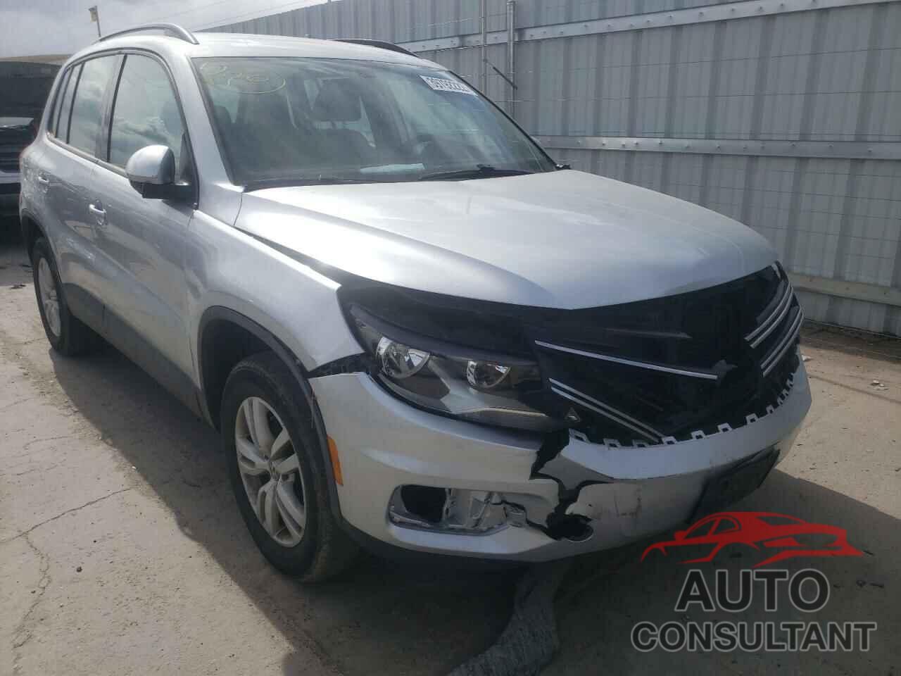 VOLKSWAGEN TIGUAN 2016 - WVGBV7AX4GW005090