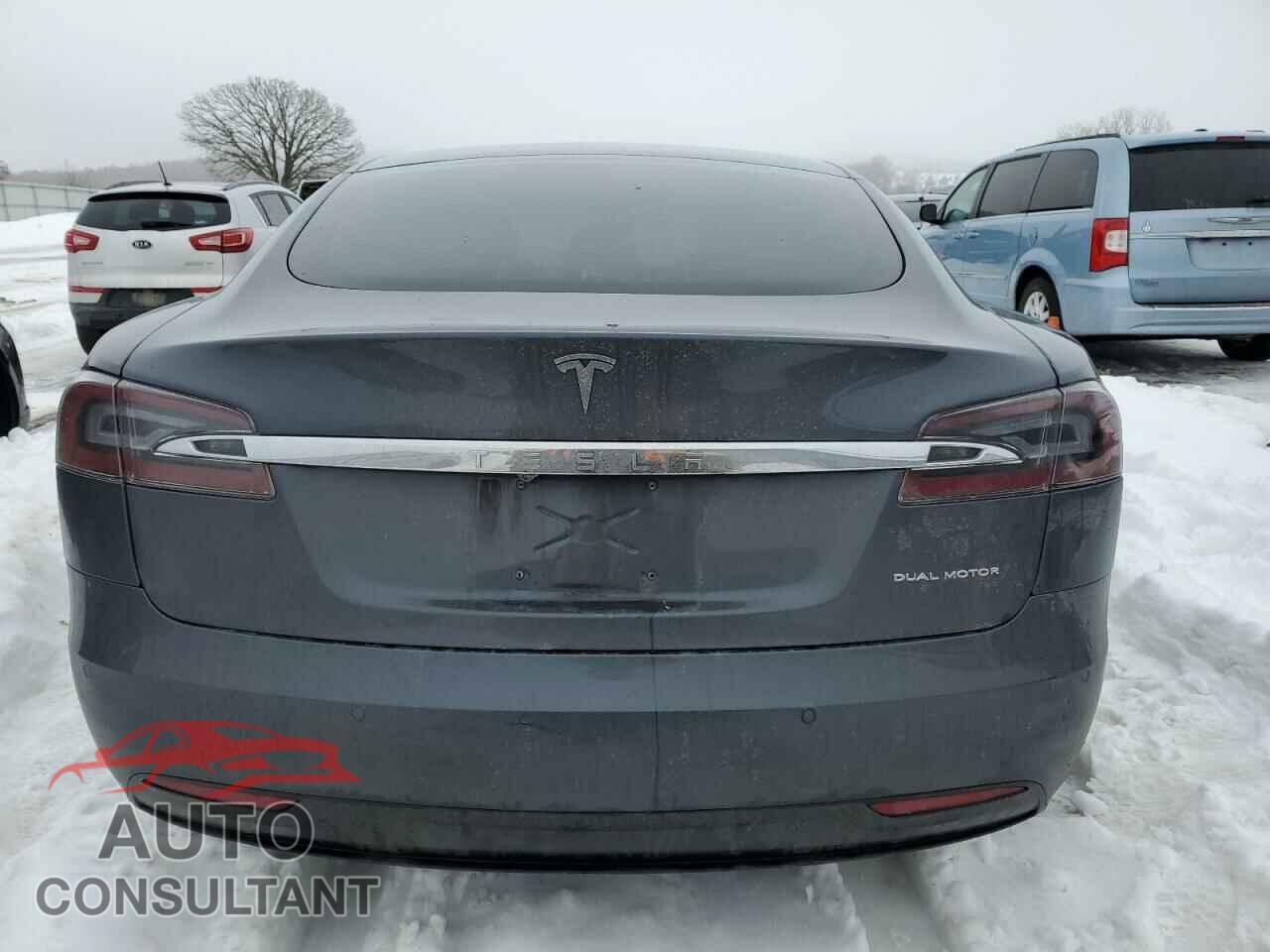 TESLA MODEL S 2021 - 5YJSA1E25MF426098