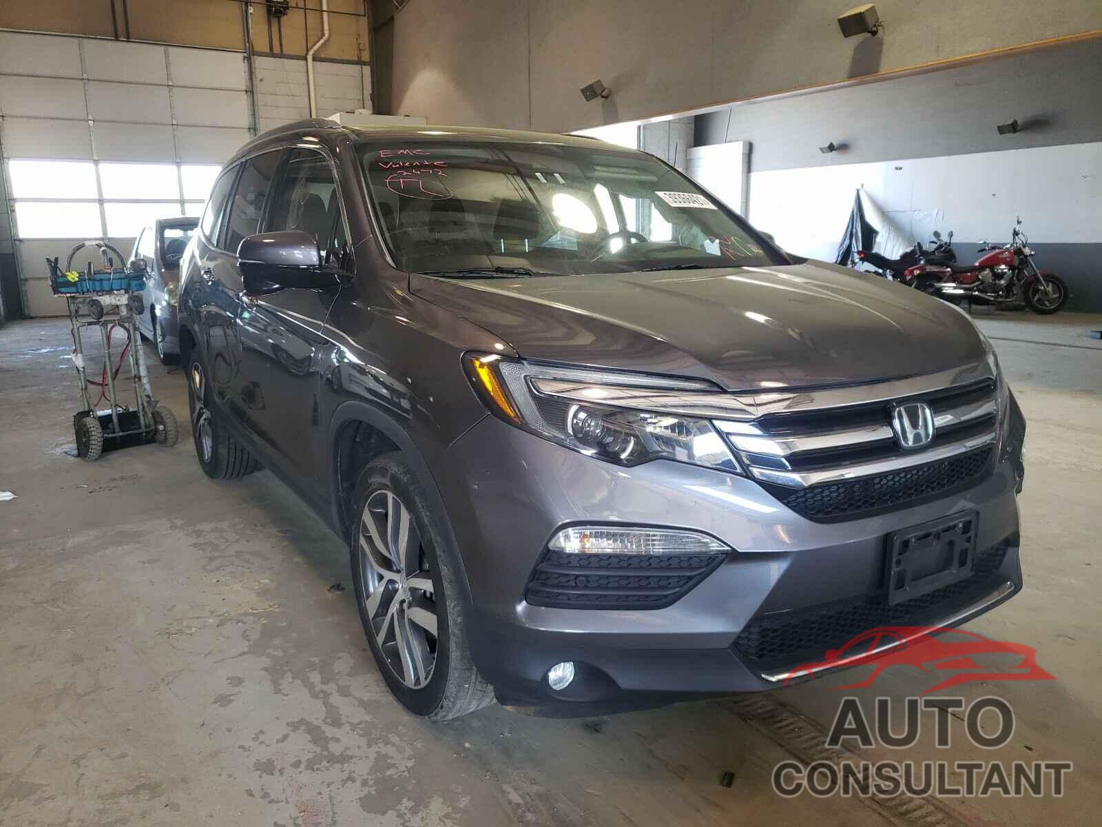 HONDA PILOT 2017 - 5FNYF6H95HB045116