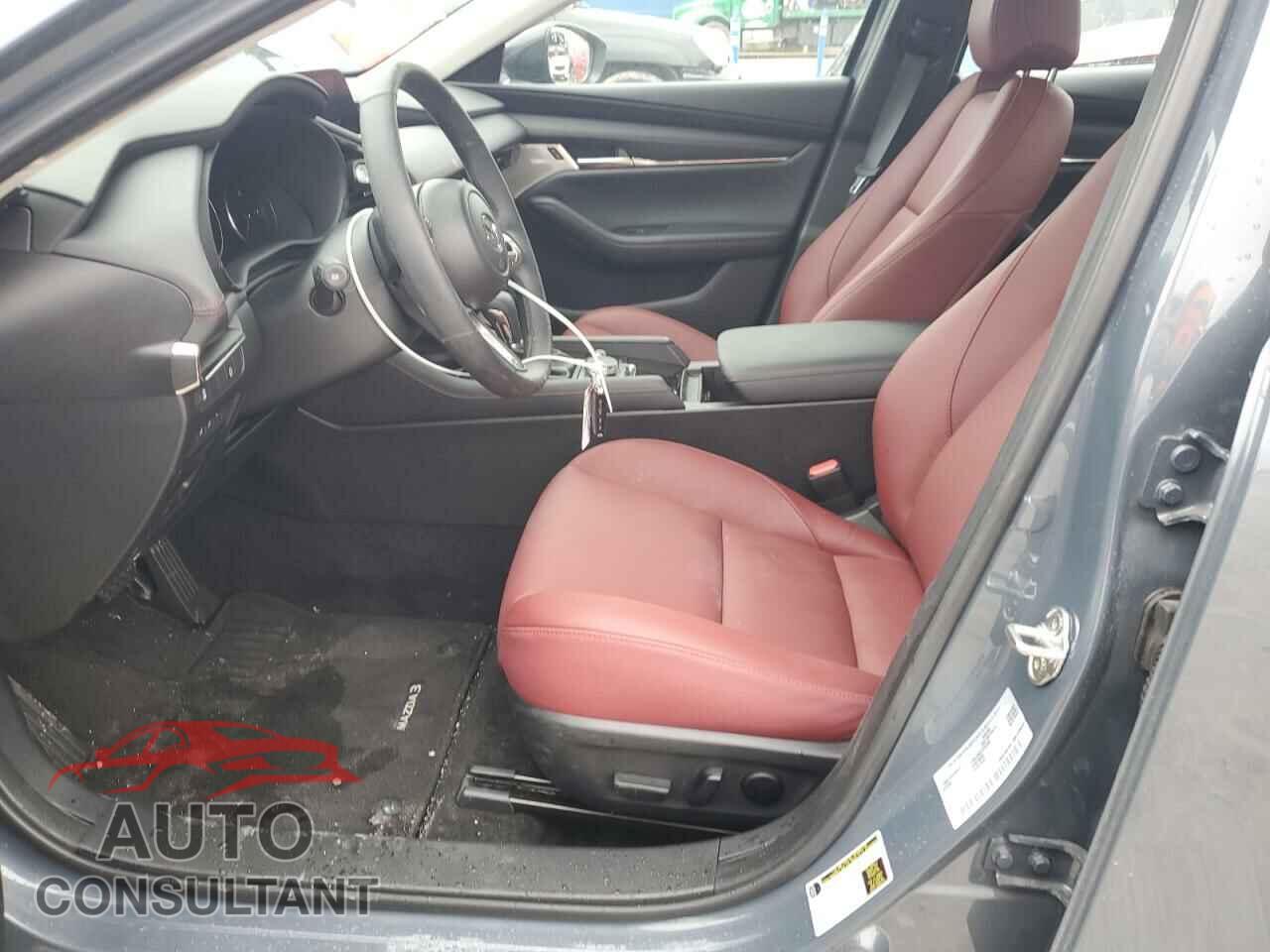 MAZDA 3 2023 - 3MZBPACM7PM383383